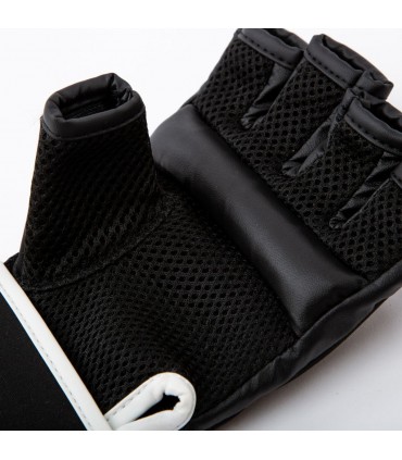 EVERLAST CORE KICK BOXING GLOVES Black